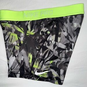 Women’s Nike Pro 2.5 In Shorts